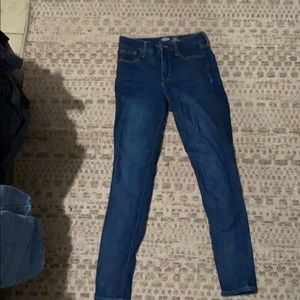 Old Navy Rockstar Super Skinny High Rise Jeans